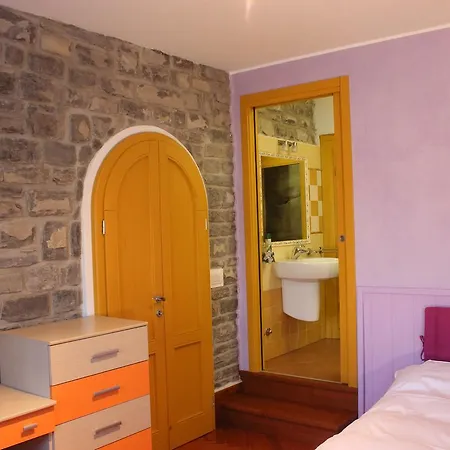 Villa Vera With Fantastic Lake View *